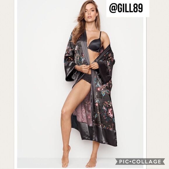 🔥NEW ❤️VICTORIA SECRET Long Satin Robe